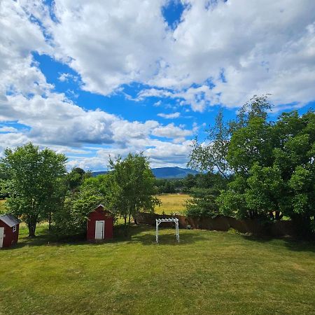 Bed and Breakfast Winridge Manor Madison Heights Экстерьер фото