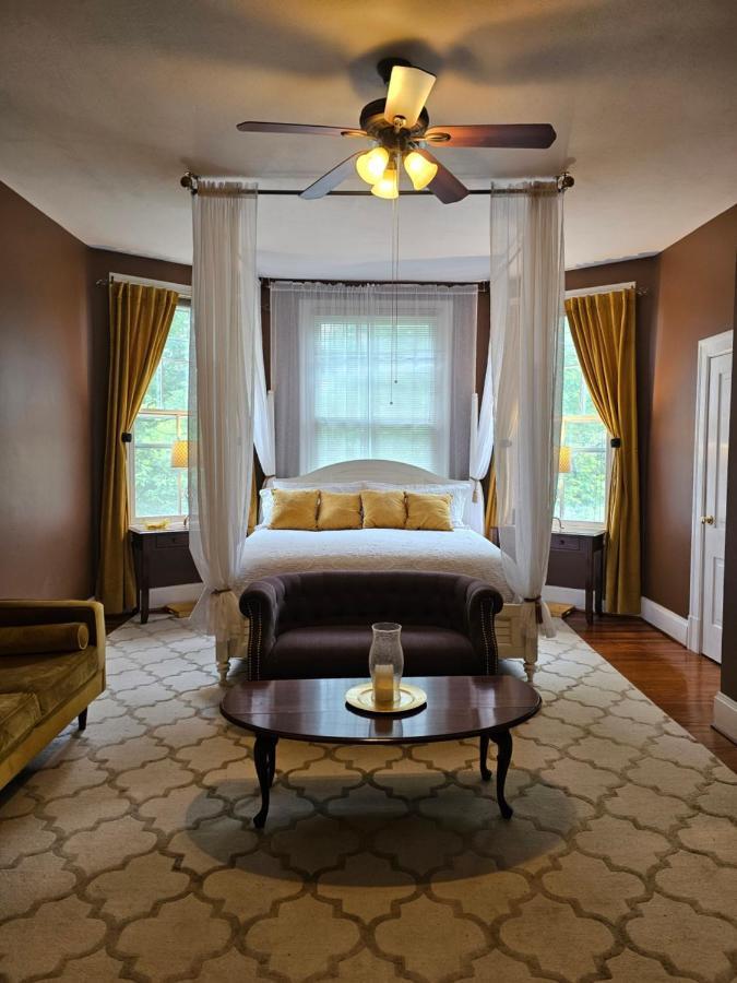 Bed and Breakfast Winridge Manor Madison Heights Номер фото